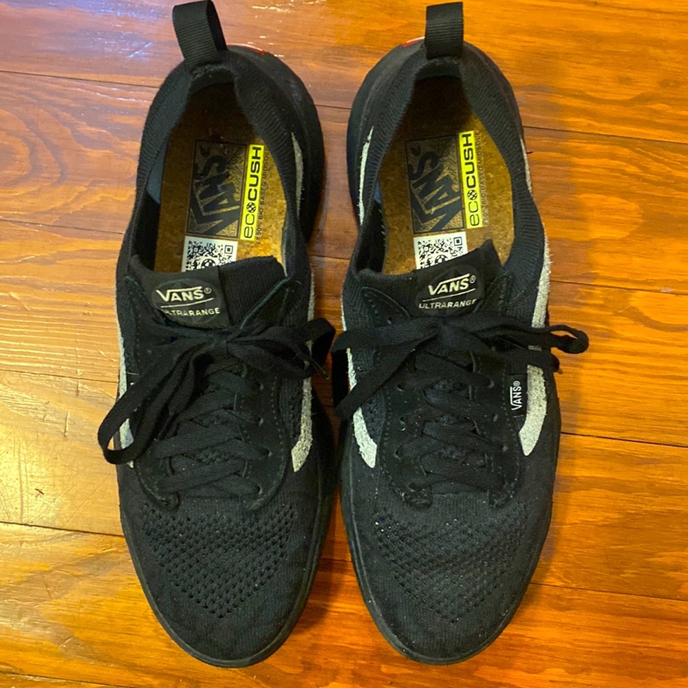 Vans Ultrarange VR3 in men’s 9.5